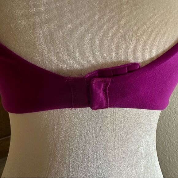 Victoria' Secret‎ Padded Perfect Coverage Bra Size 34DD Raspberry - Picture 6 of 9